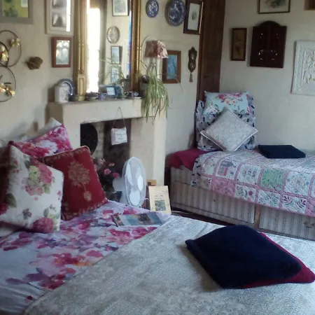 Chez Teresa - A Taste D'angleterre Bed and breakfast